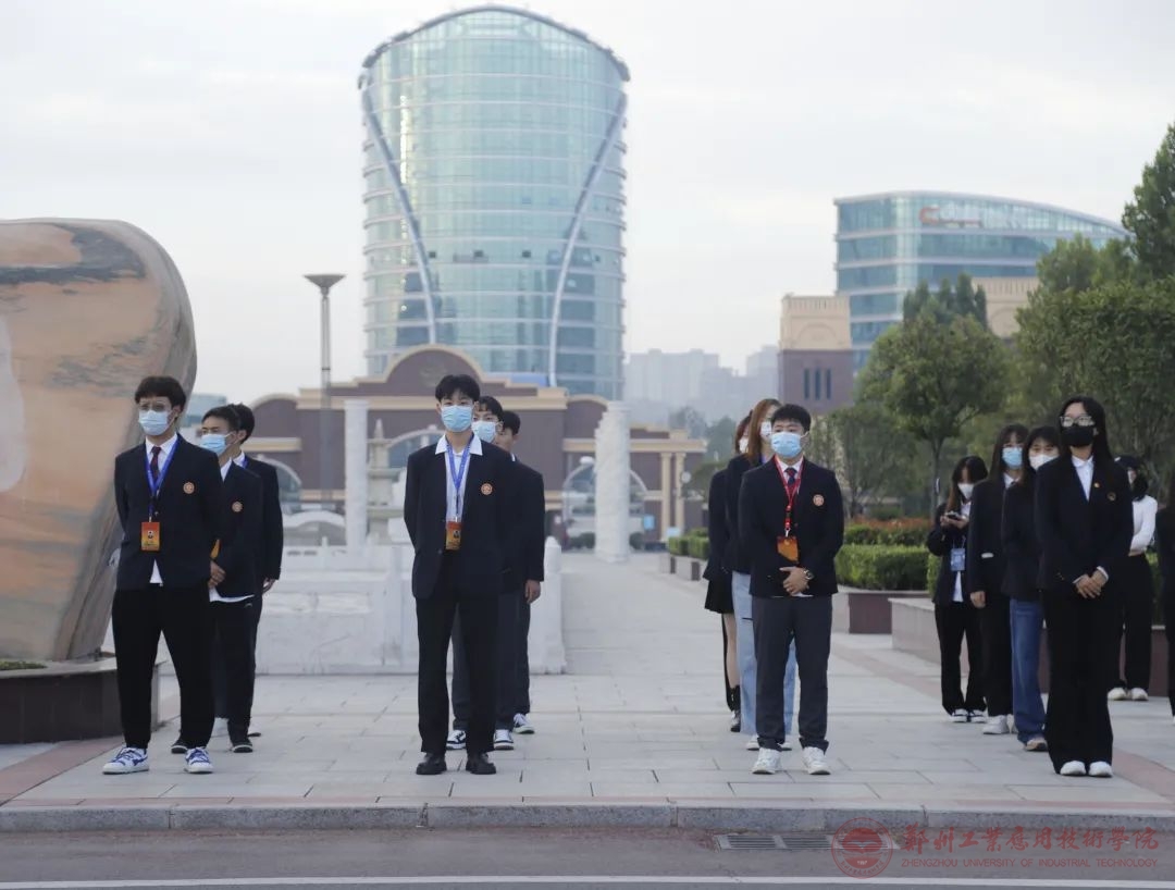 英国上市公司365