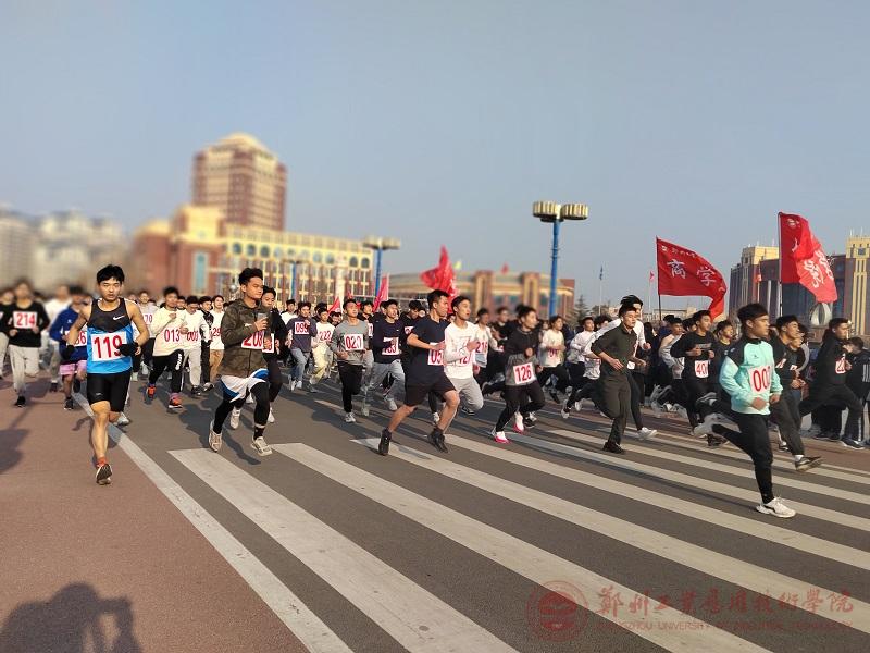英国上市公司365