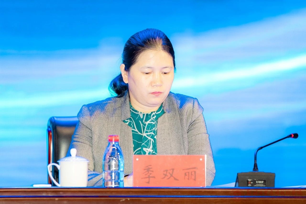 英国上市公司365